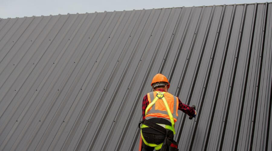 Professional metal roof installation services in Alton, MO